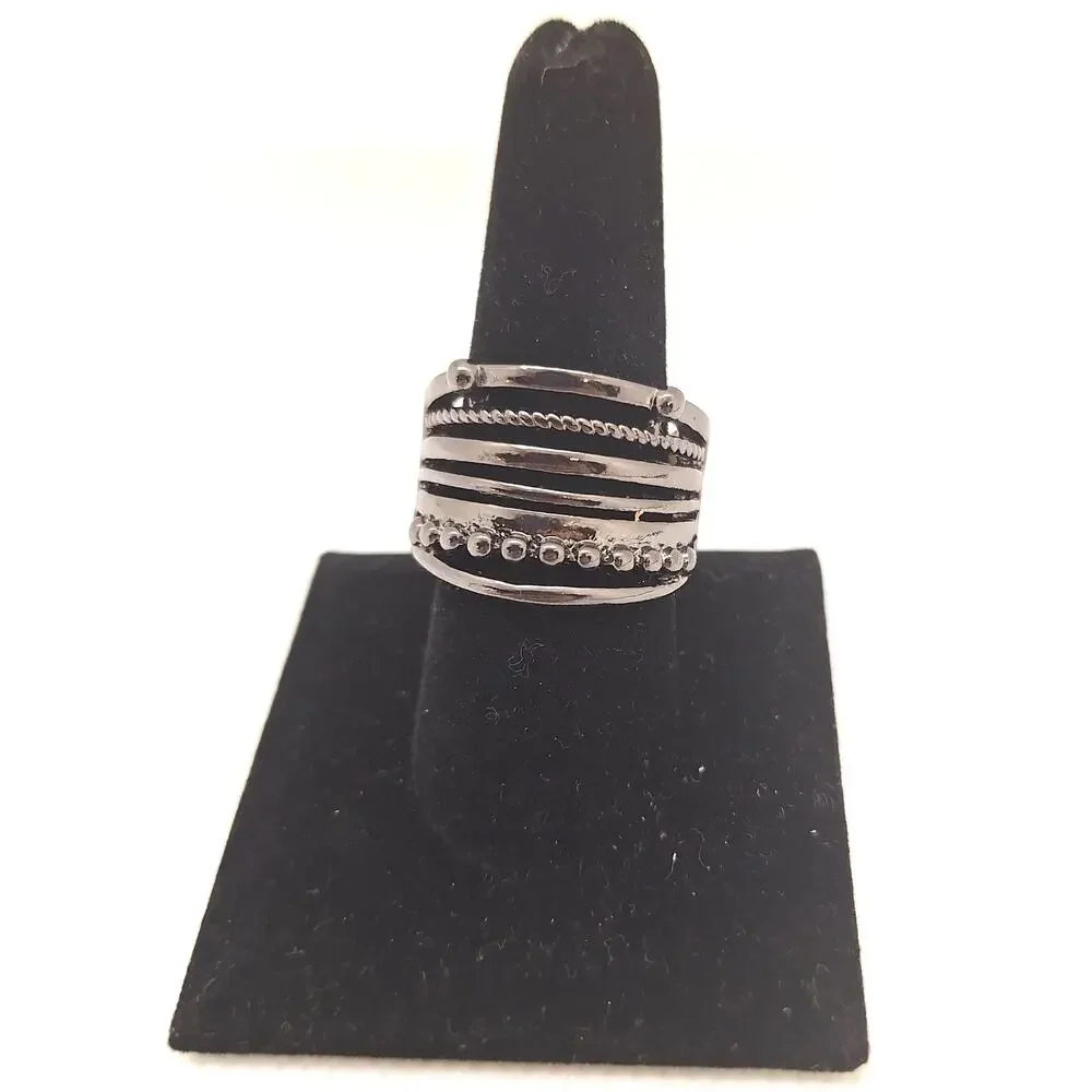 Paparazzi Stretch Rings Lot of 3 -1 Yellow/Silver 1 Black 1 White/Silver